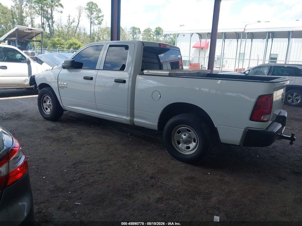 1C6RR6FG5KS546439 2019 RAM 1500 CLASSIC photo no. 3