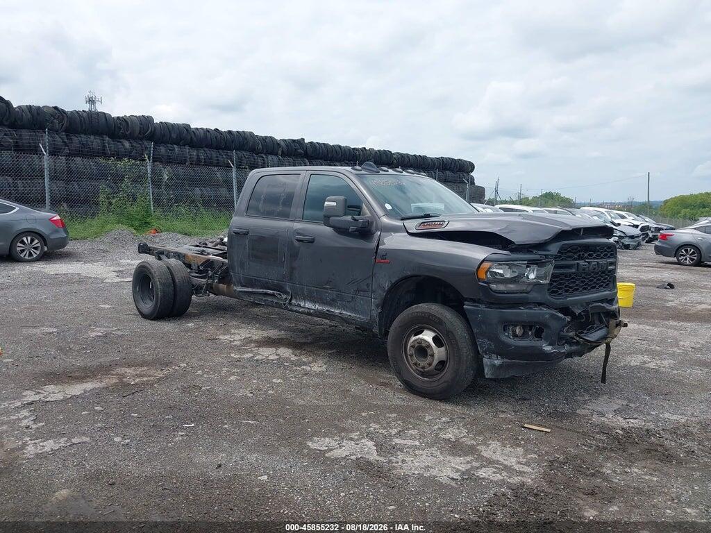 3C7WRSCLXPG560943 2023 RAM 3500 CHASSIS photo no. 1