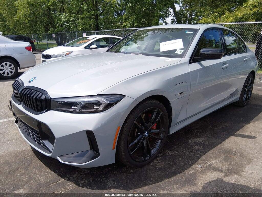 3MW39FS04P8D06005 2023 BMW 330E photo no. 2