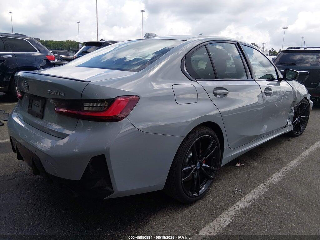 3MW39FS04P8D06005 2023 BMW 330E photo no. 4