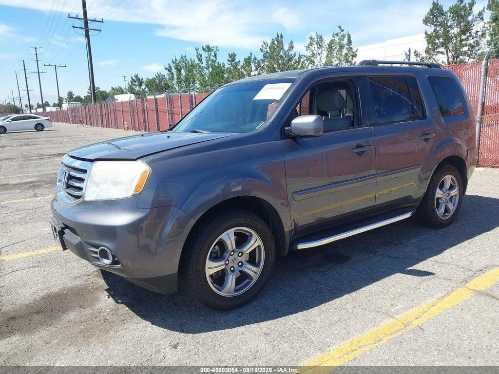5FNYF3H42EB027185 2014 HONDA PILOT photo no. 2