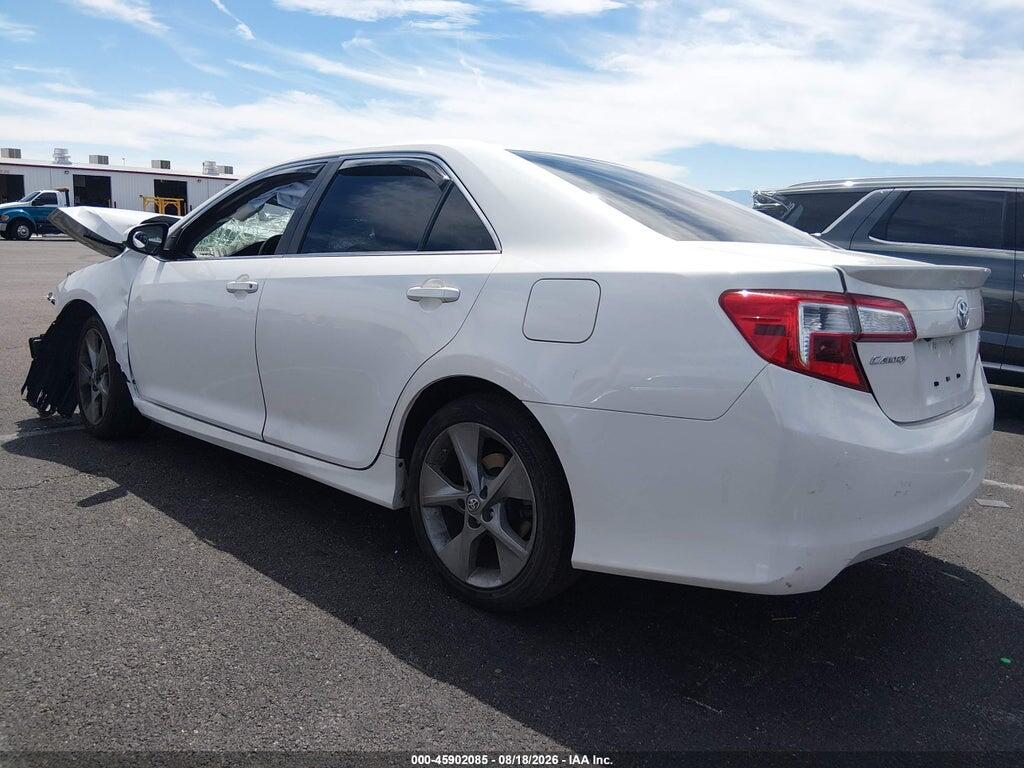 4T1BF1FK4EU453944 2014 TOYOTA CAMRY photo no. 3