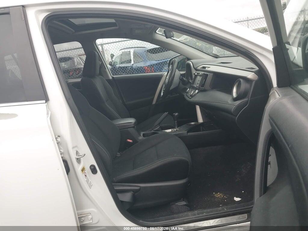 2T3RFREV4EW168466 2014 TOYOTA RAV4 photo no. 5