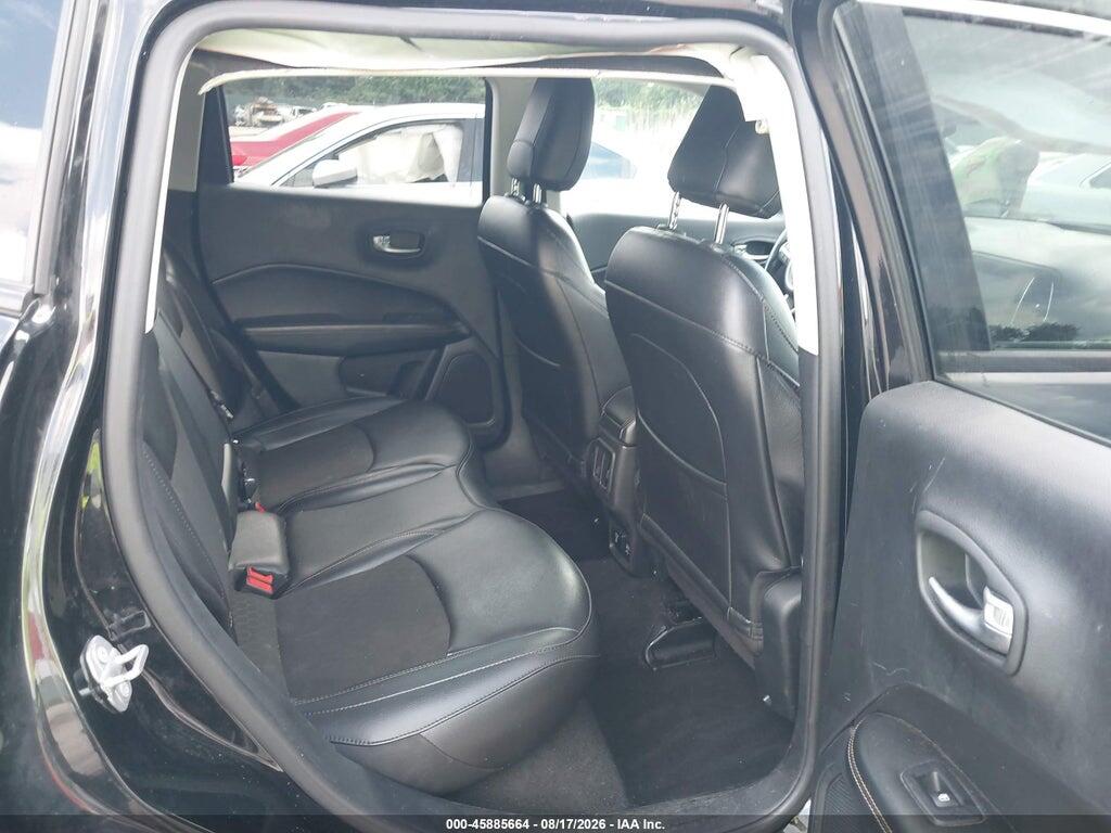 3C4NJCBB9KT652091 2019 JEEP COMPASS photo no. 8