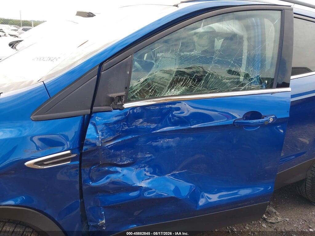 1FMCU9HD7KUC30526 2019 FORD ESCAPE photo no. 6