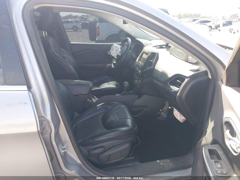 1C4PJMLB0KD315800 2019 JEEP CHEROKEE photo no. 5
