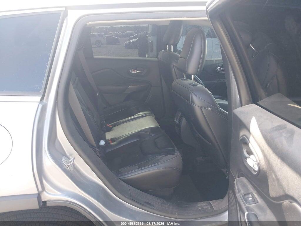 1C4PJMLB0KD315800 2019 JEEP CHEROKEE photo no. 8