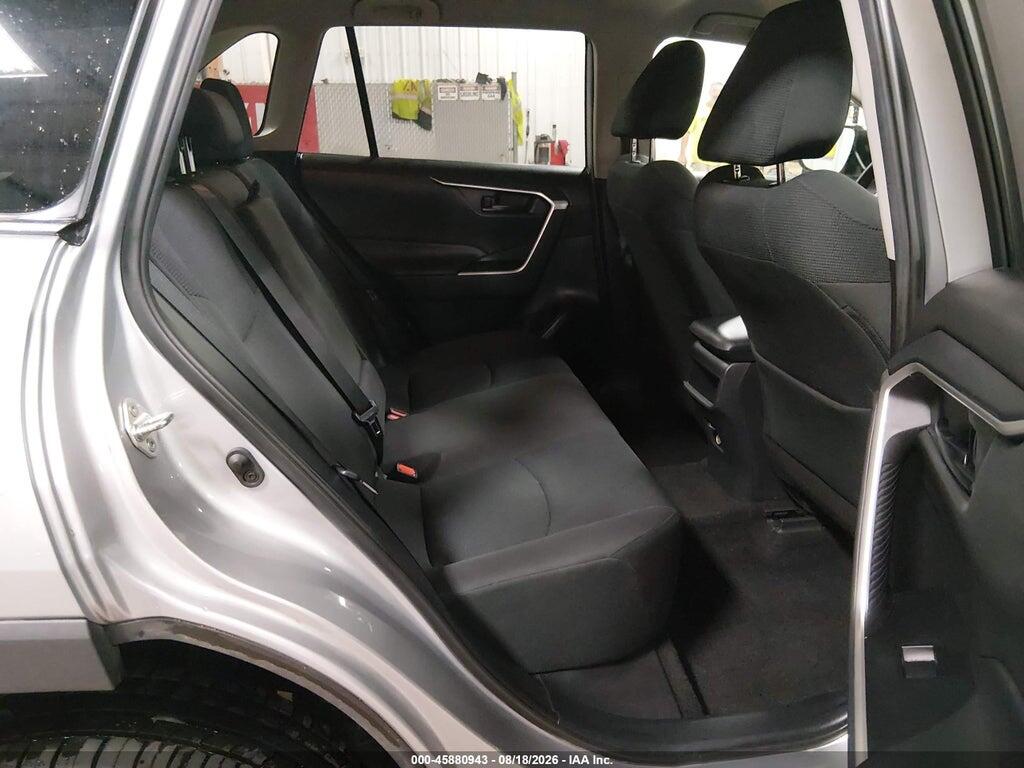2T3F1RFV2KW007125 2019 TOYOTA RAV4 photo no. 8