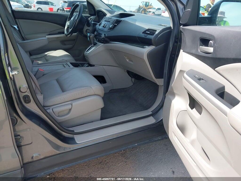 5J6RM4H72EL033697 2014 HONDA CR-V photo no. 5