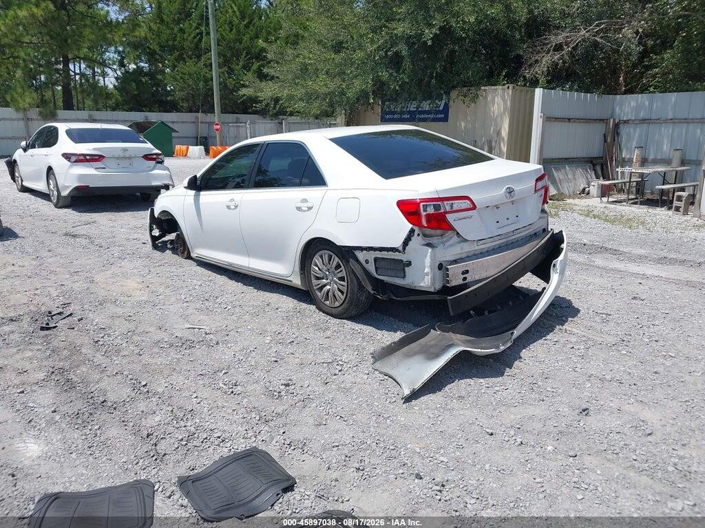 4T1BF1FK2EU427231 2014 TOYOTA CAMRY photo no. 3