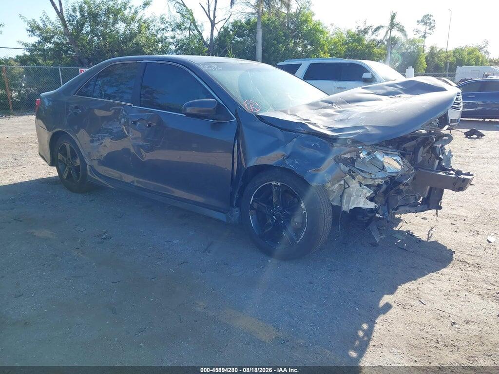 4T1BF1FK5EU820933 2014 TOYOTA CAMRY photo no. 1