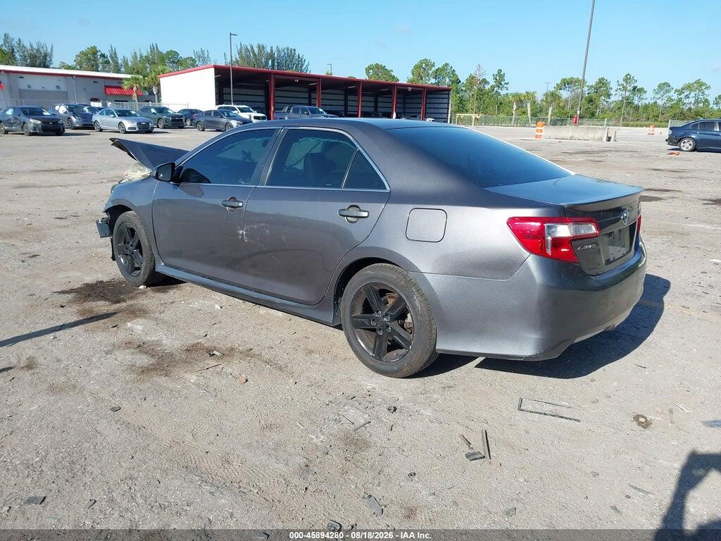 4T1BF1FK5EU820933 2014 TOYOTA CAMRY photo no. 3