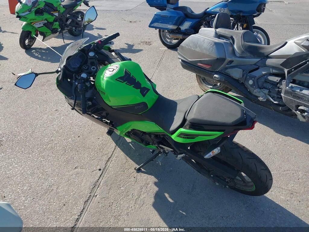 JKAEXKH11PDAM5426 2023 KAWASAKI EX400 photo no. 3