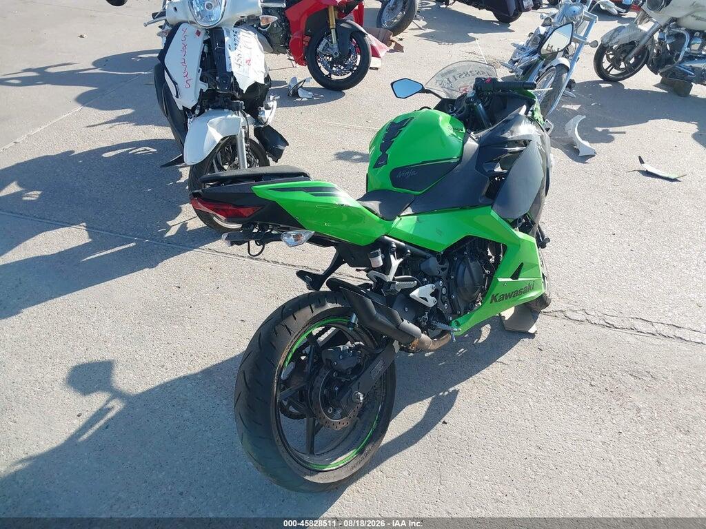 JKAEXKH11PDAM5426 2023 KAWASAKI EX400 photo no. 4