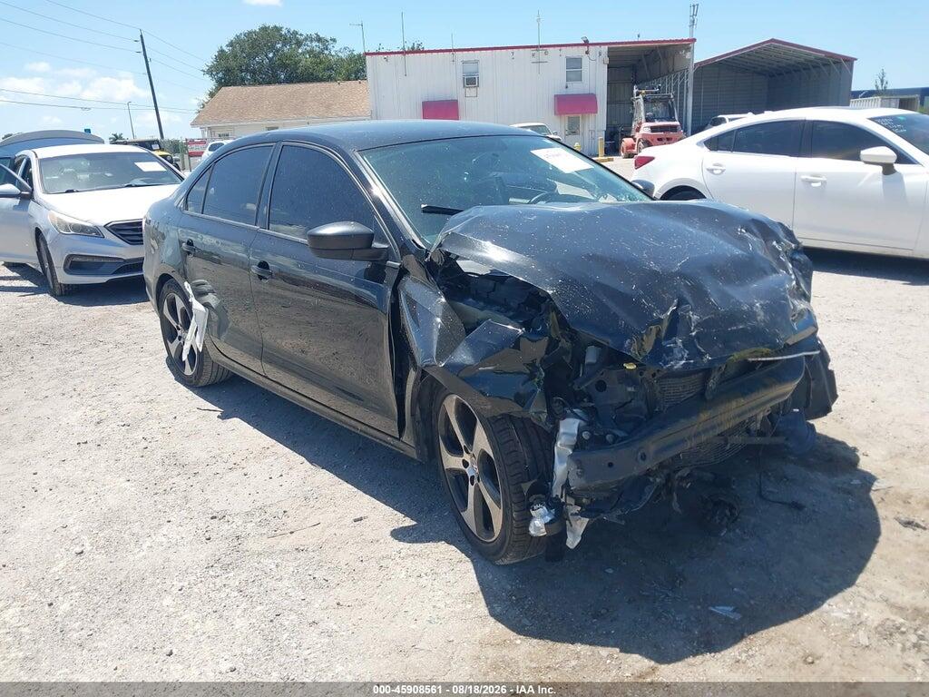 3VW2K7AJ9FM312369 2015 VOLKSWAGEN JETTA photo no. 1