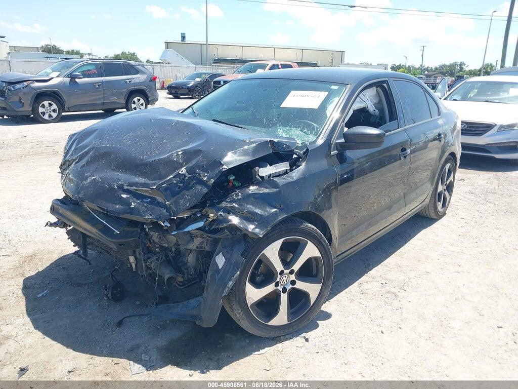 3VW2K7AJ9FM312369 2015 VOLKSWAGEN JETTA photo no. 2