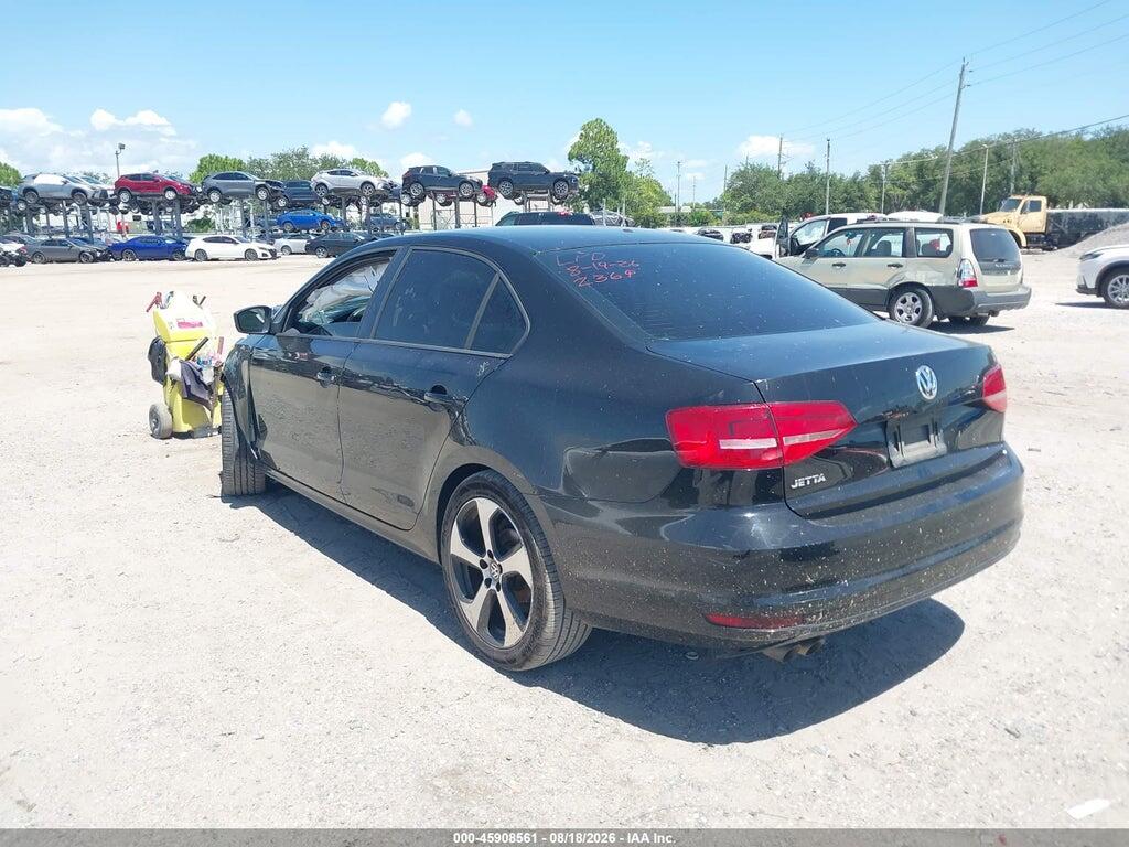 3VW2K7AJ9FM312369 2015 VOLKSWAGEN JETTA photo no. 3