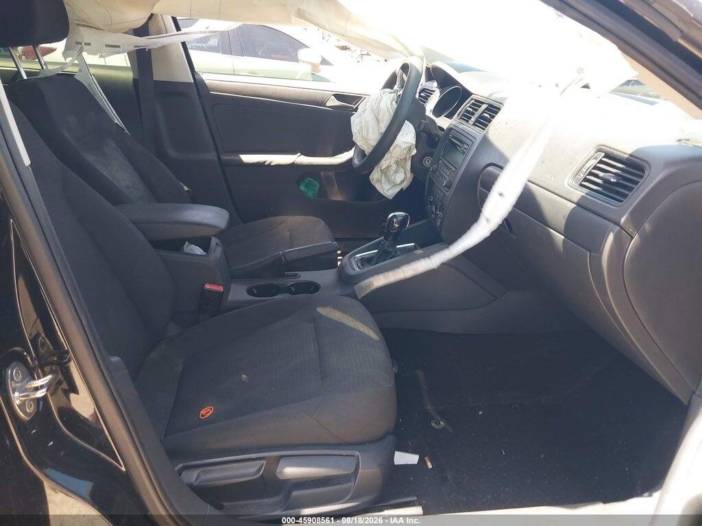 3VW2K7AJ9FM312369 2015 VOLKSWAGEN JETTA photo no. 5