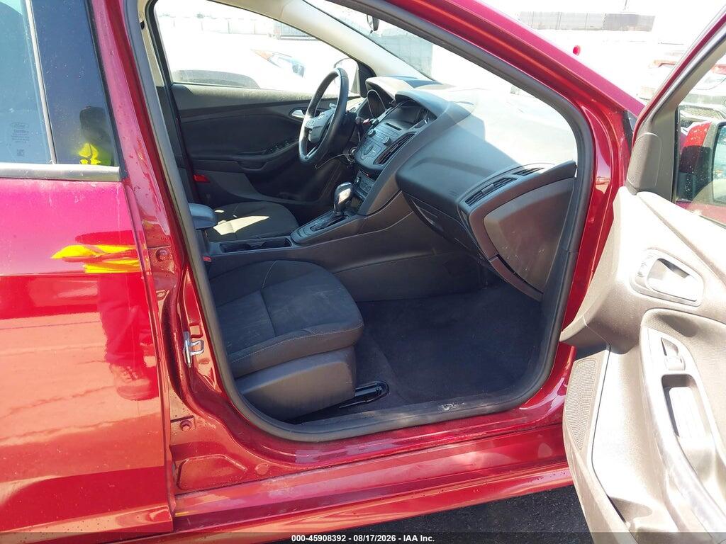 1FADP3F21FL221823 2015 FORD FOCUS photo no. 5