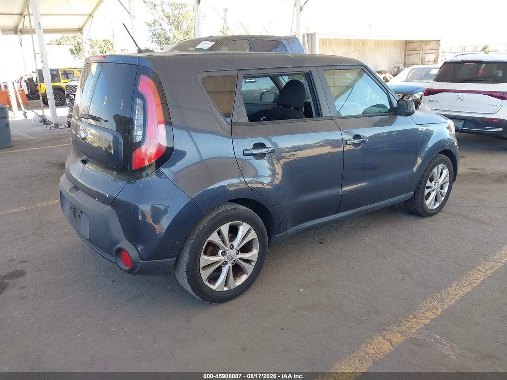 KNDJP3A51F7150761 2015 KIA SOUL photo no. 4
