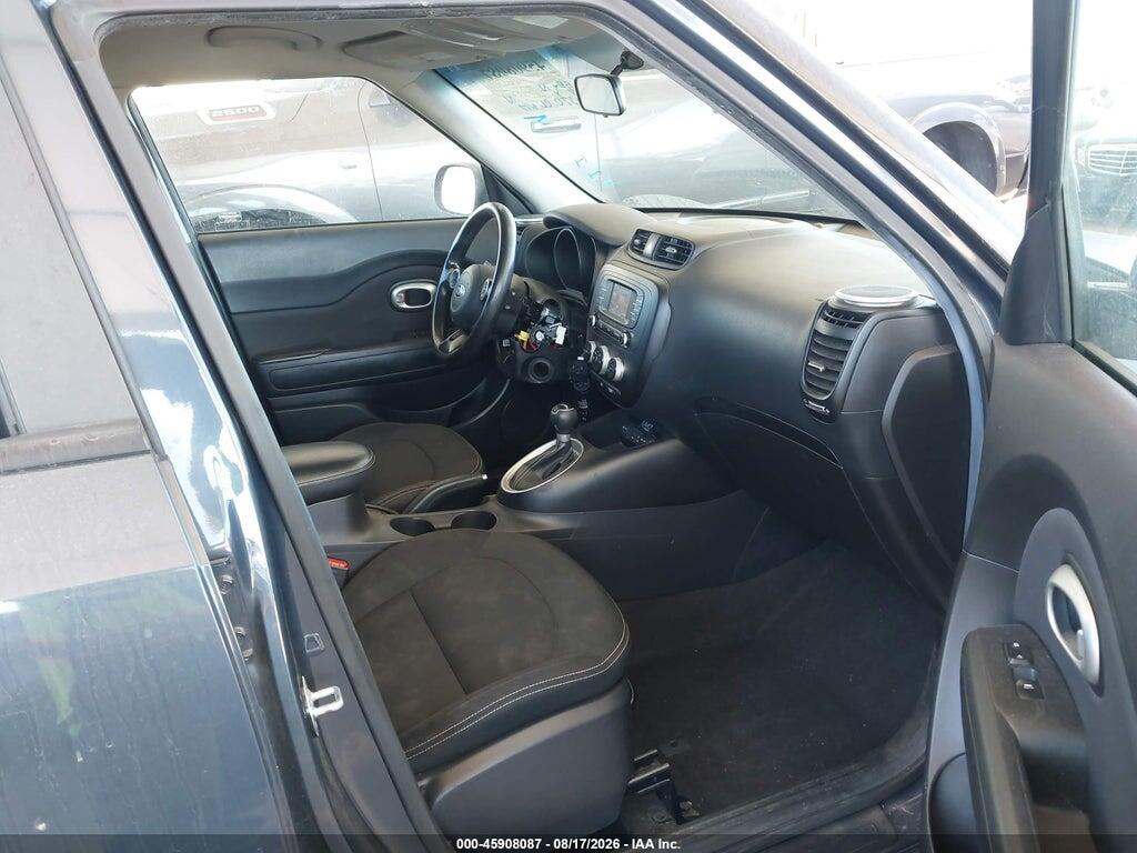 KNDJP3A51F7150761 2015 KIA SOUL photo no. 5