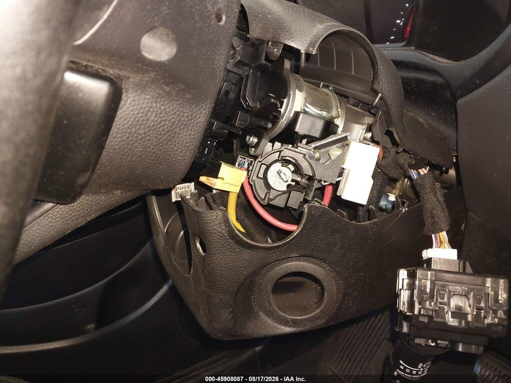 KNDJP3A51F7150761 2015 KIA SOUL photo no. 6