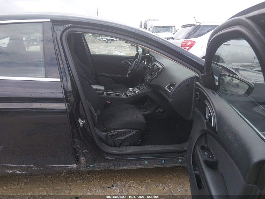 1C3CCCAB4FN601028 2015 CHRYSLER 200 photo no. 5