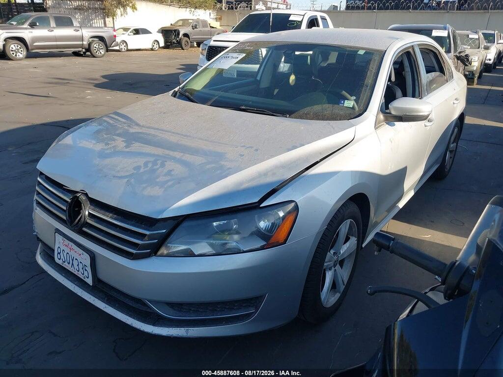 1VWBP7A35EC007423 2014 VOLKSWAGEN PASSAT photo no. 2