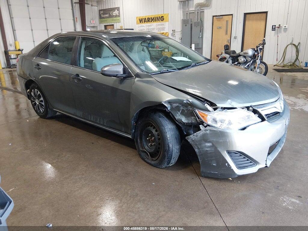 4T1BF1FK9EU833085 2014 TOYOTA CAMRY photo no. 1