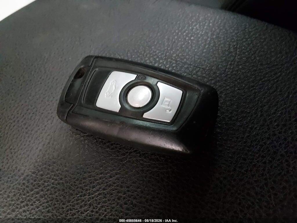 WBA3C3C54EPV90194 2014 BMW 320I photo no. 11