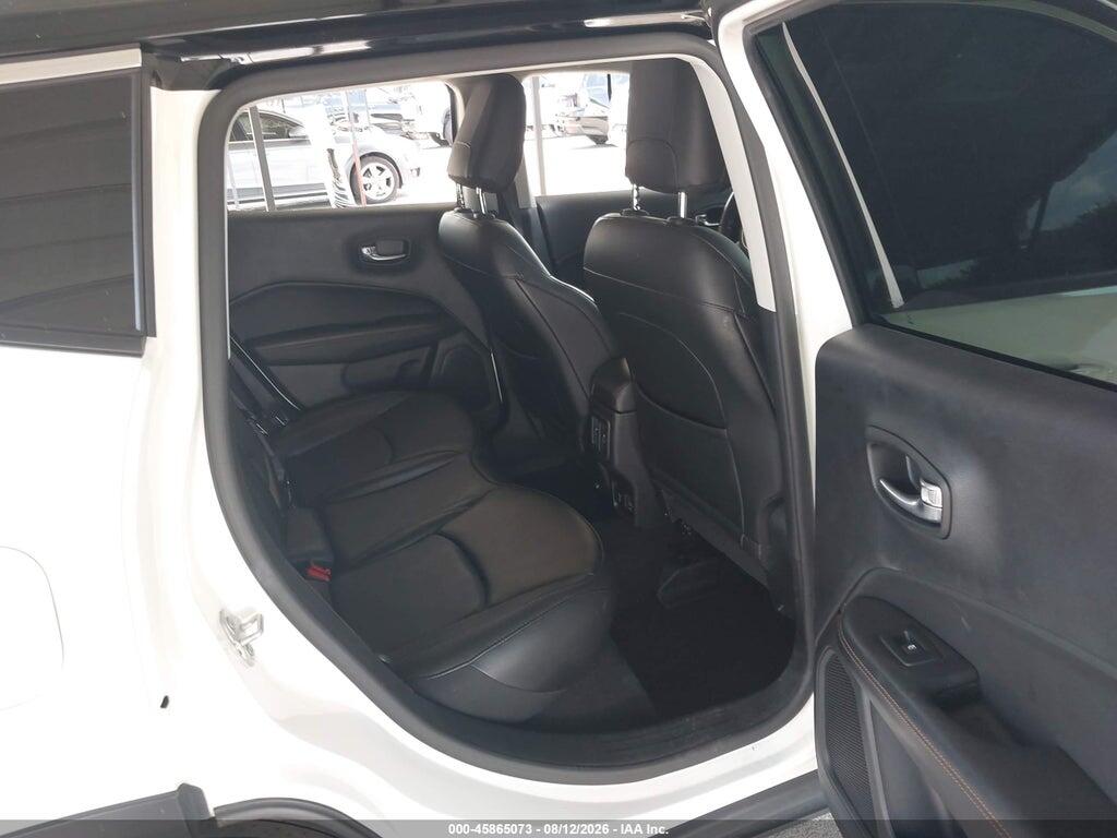 3C4NJDCB1KT842763 2019 JEEP COMPASS photo no. 8
