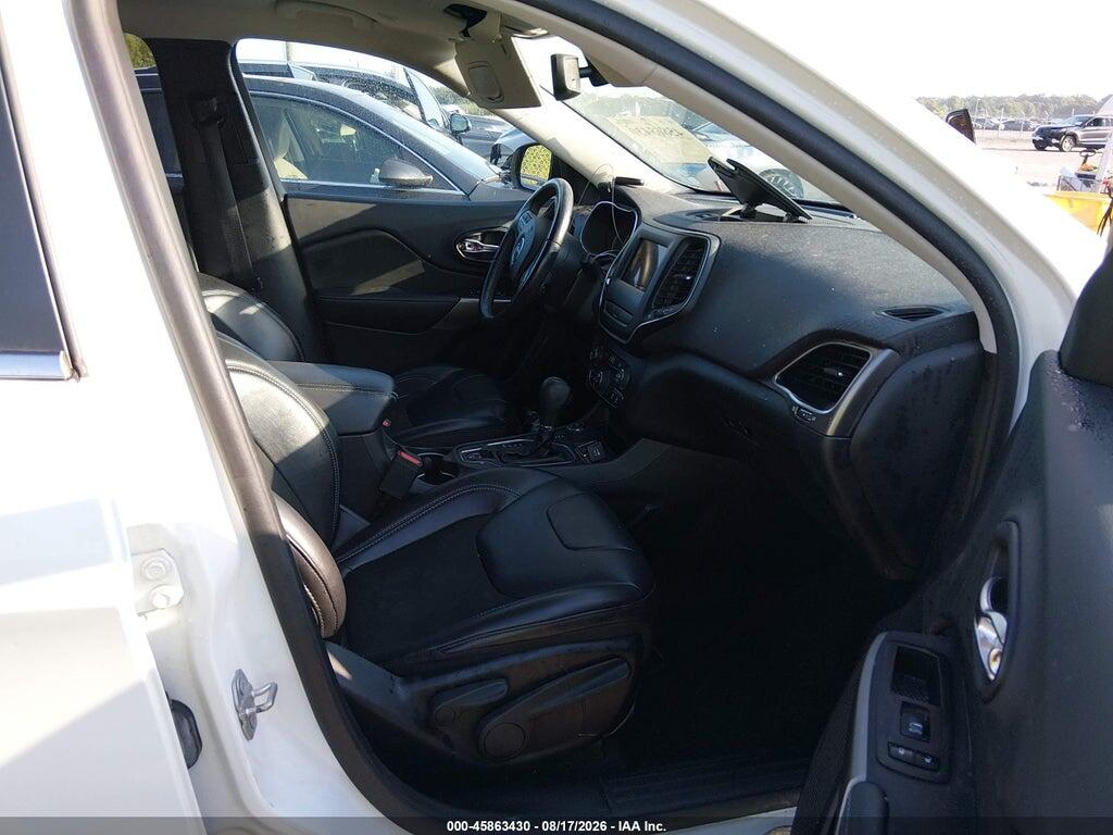1C4PJMLB4KD161723 2019 JEEP CHEROKEE photo no. 5