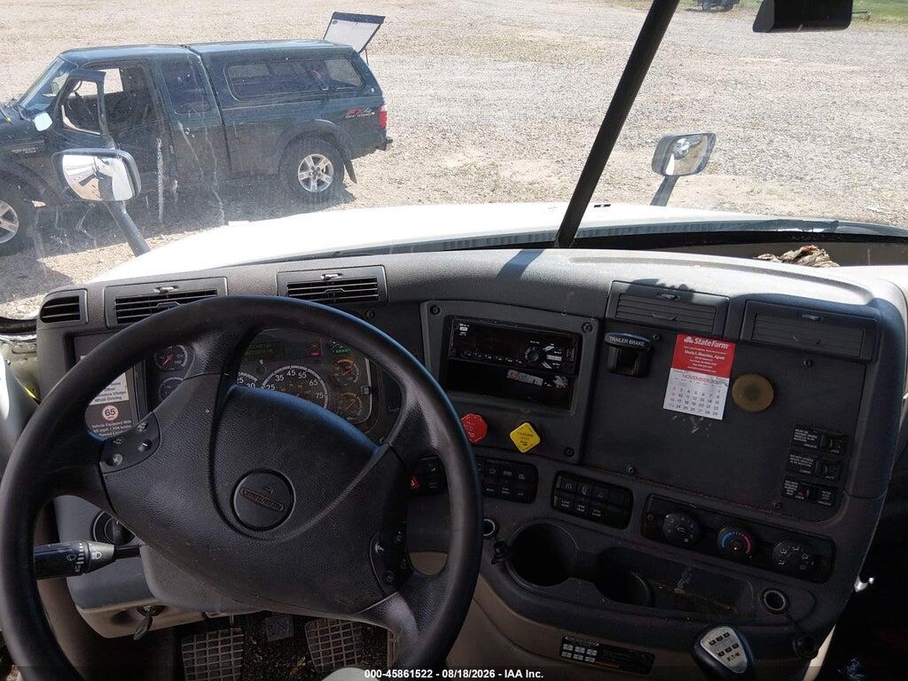 1FUJGEDR3KLKH4255 2019 FREIGHTLINER CASCADIA 125 photo no. 9