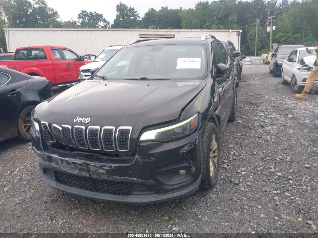 1C4PJLCB0KD285188 2019 JEEP CHEROKEE photo no. 2