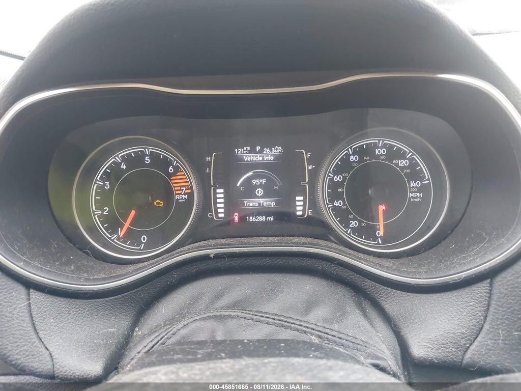 1C4PJLCB0KD285188 2019 JEEP CHEROKEE photo no. 7