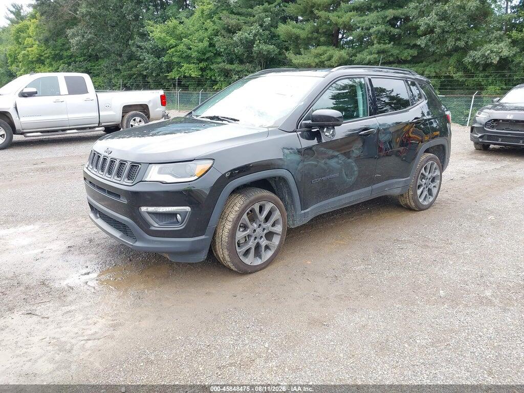 3C4NJDCB8KT690769 2019 JEEP COMPASS photo no. 2