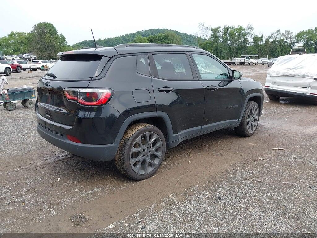 3C4NJDCB8KT690769 2019 JEEP COMPASS photo no. 4