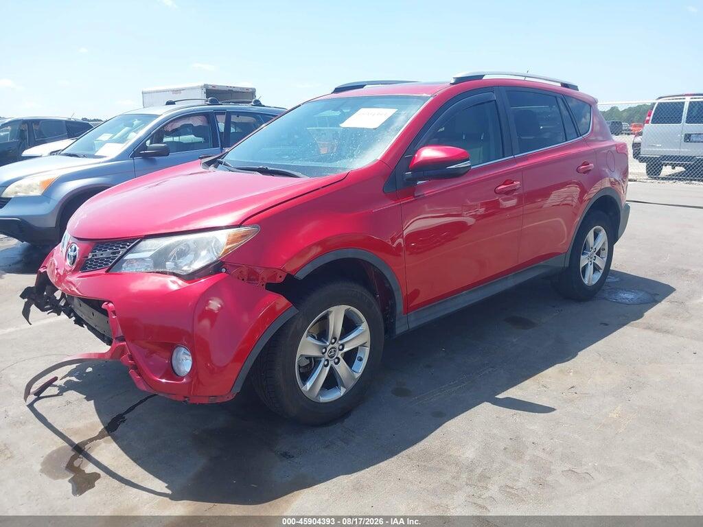 2T3WFREV0FW136618 2015 TOYOTA RAV4 photo no. 2