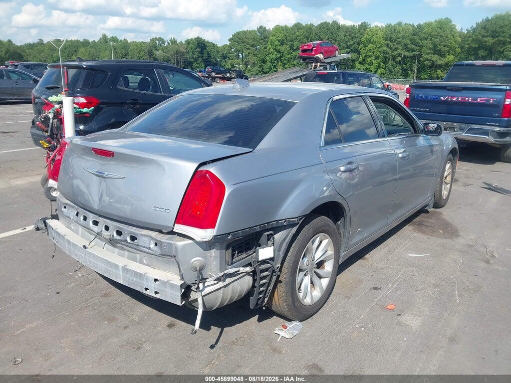 2C3CCAAG6FH780987 2015 CHRYSLER 300 photo no. 4