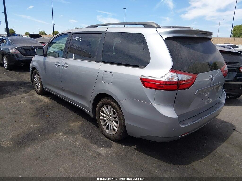 5TDYK3DC8FS577321 2015 TOYOTA SIENNA photo no. 3