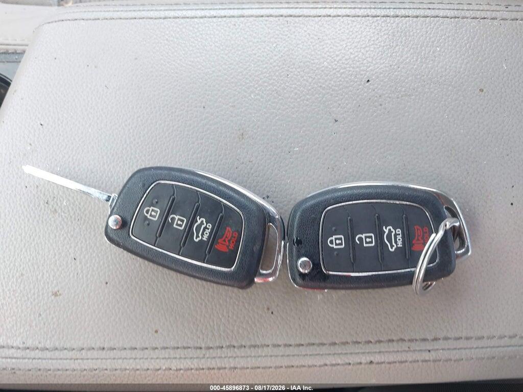 5NPE24AF0FH022005 2015 HYUNDAI SONATA photo no. 11