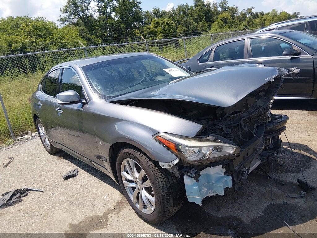 JN1BY1AP1FM542134 2015 INFINITI Q70 photo no. 1