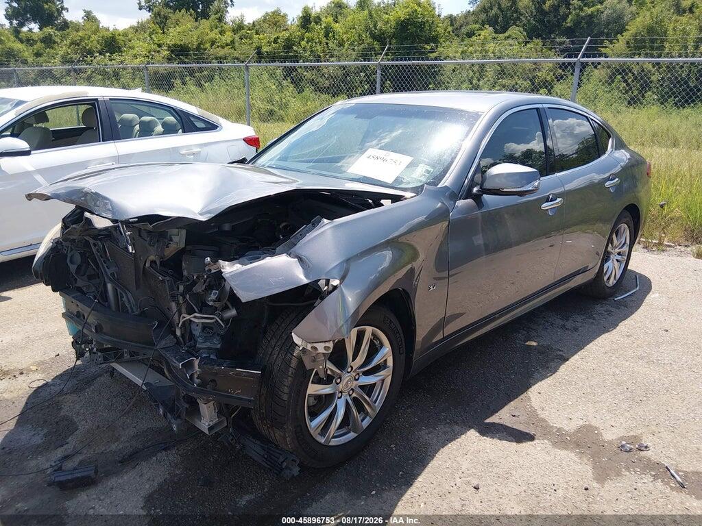 JN1BY1AP1FM542134 2015 INFINITI Q70 photo no. 2