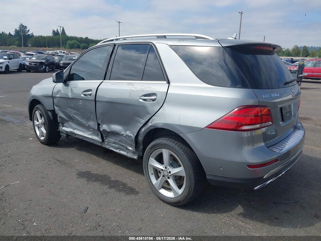 4JGDA0EB5GA677036 2016 MERCEDES-BENZ GLE 300D photo no. 3