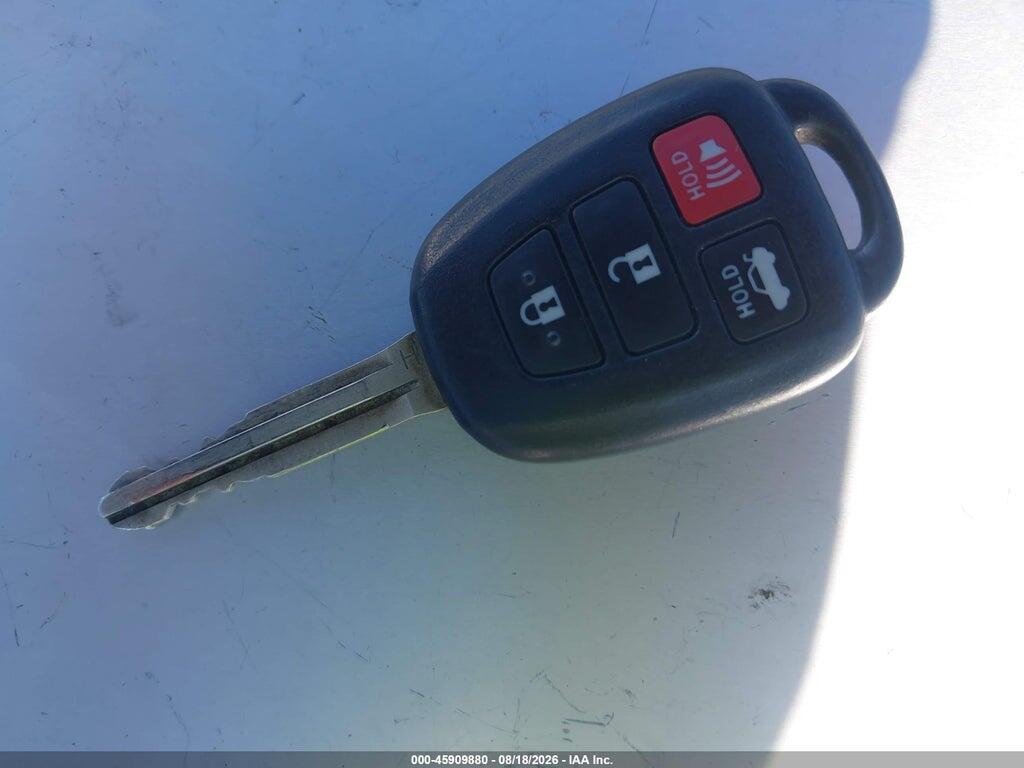 4T1BF1FK4GU512008 2016 TOYOTA CAMRY photo no. 11