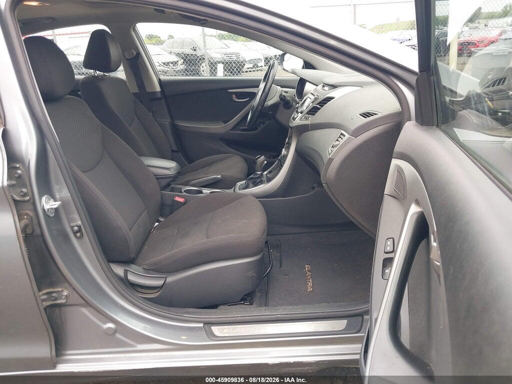 KMHDH4AE0GU593482 2016 HYUNDAI ELANTRA photo no. 5