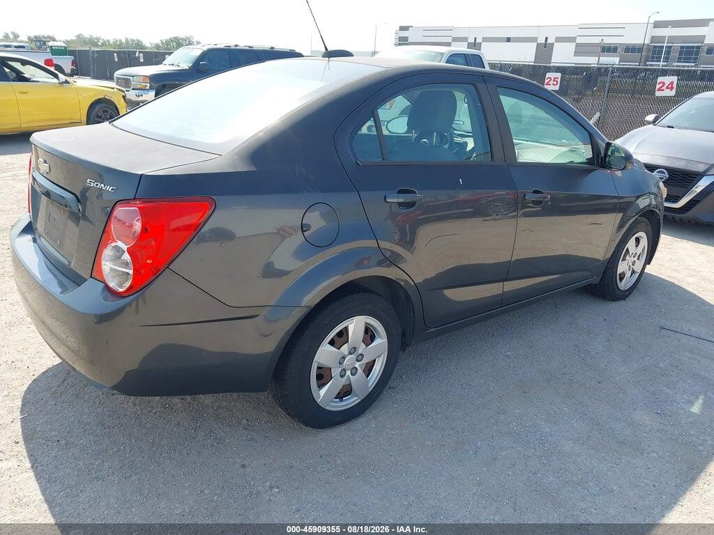 1G1JA5SH9G4126113 2016 CHEVROLET SONIC photo no. 4
