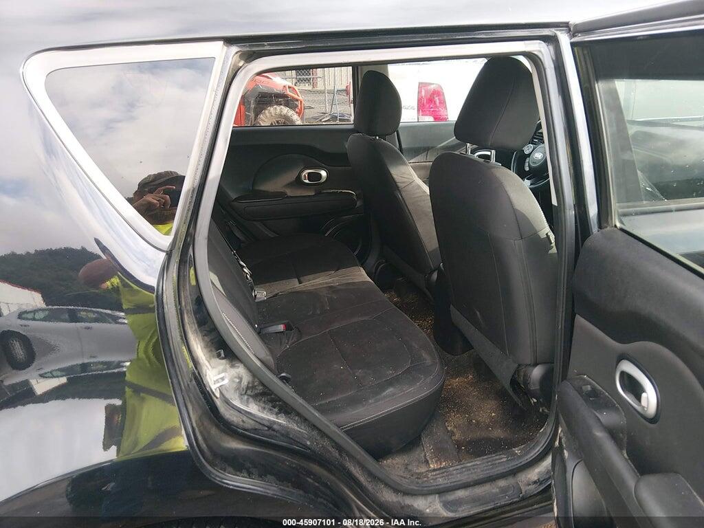 KNDJN2A27G7344752 2016 KIA SOUL photo no. 8