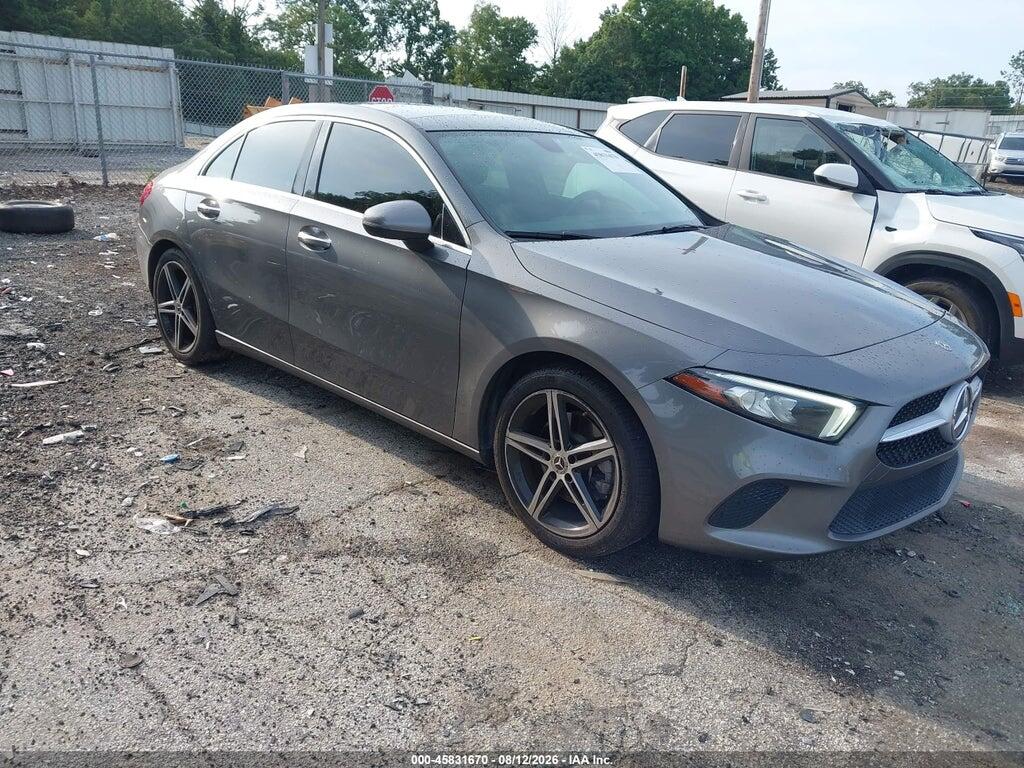 2019 MERCEDES-BENZ A 220 WDD3G4EB7KW014431