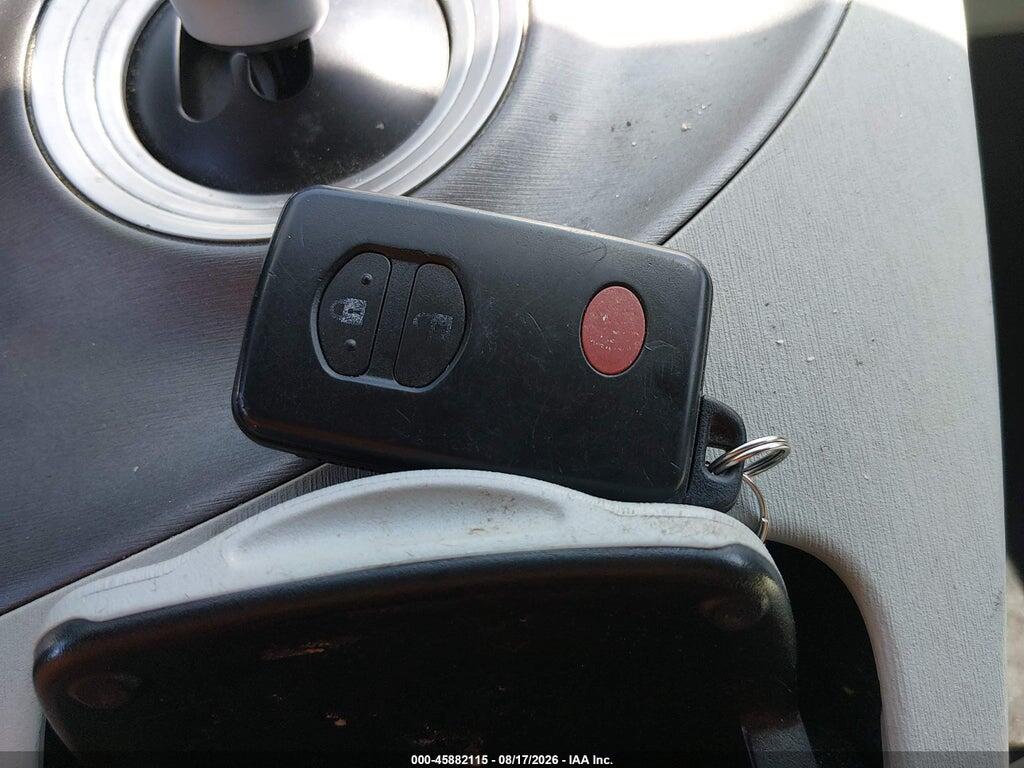 JTDKN3DU2E0375758 2014 TOYOTA PRIUS photo no. 11